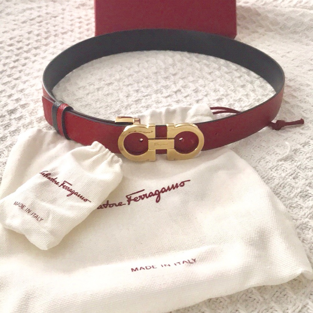 SOLD‼️Salvatore Ferragamo Reversible Gancini Belt